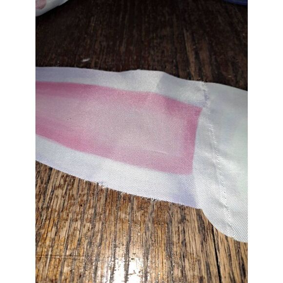 2 Garden Flags Easter Bunny and Life is Beautiful Shaped and Embroidered - Picture 6 of 7